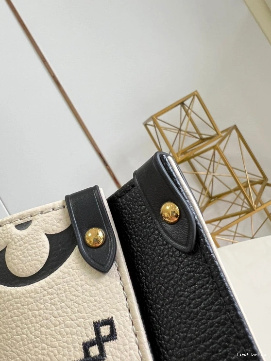Frstbag ru LOUIS VUITTON MM ONTHEGO 0726